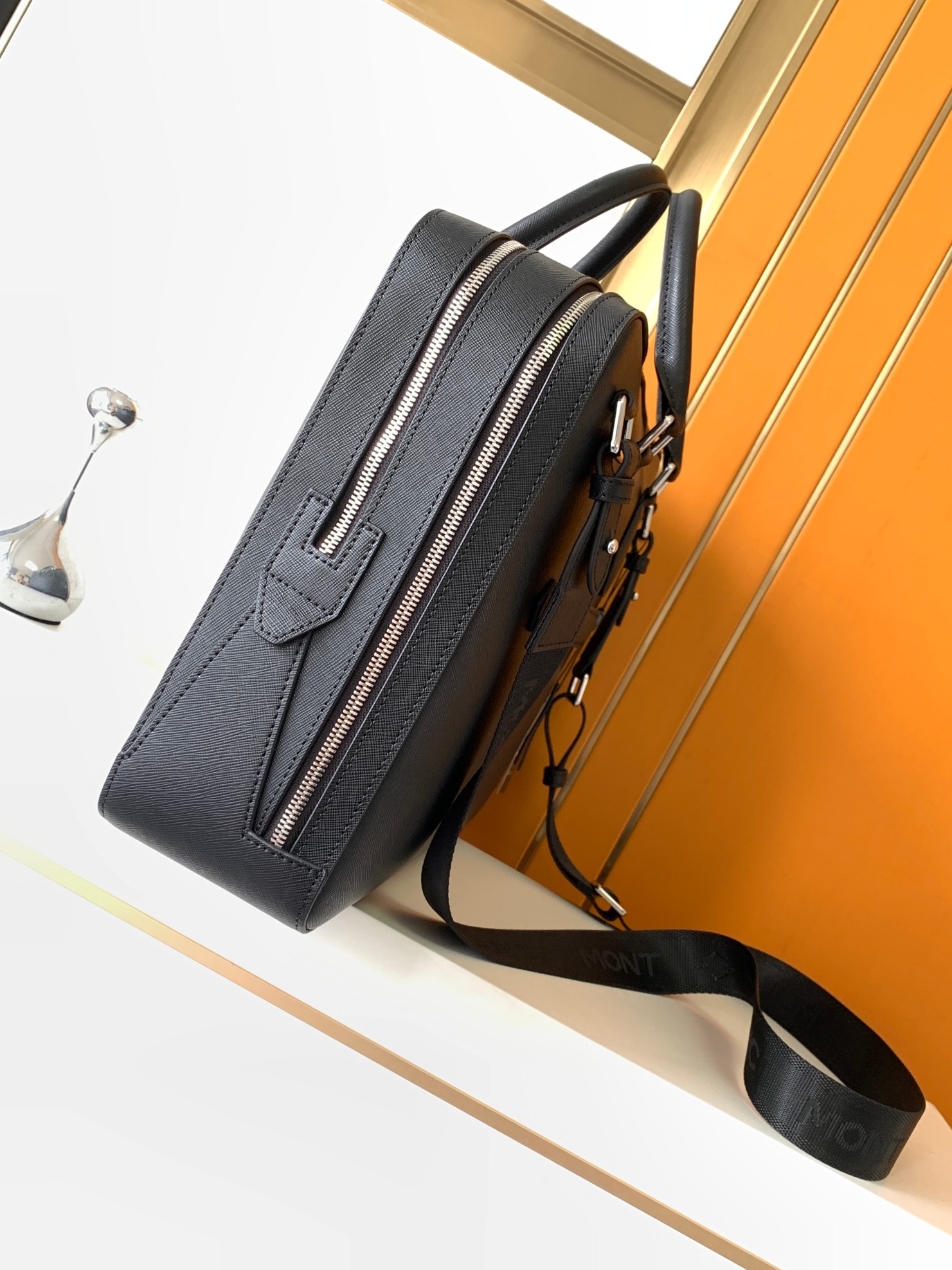 Luxury Men's Top-Handle Bags P - Luxury Bags Laptop recension och pris