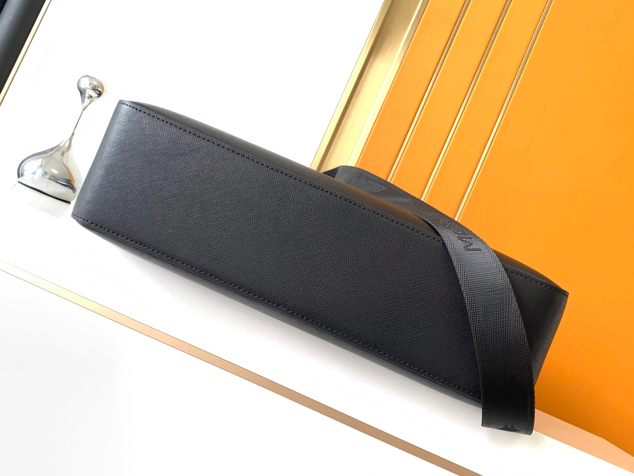 Luxury Men's Top-Handle Bags P - Luxury Bags Laptop recension och pris