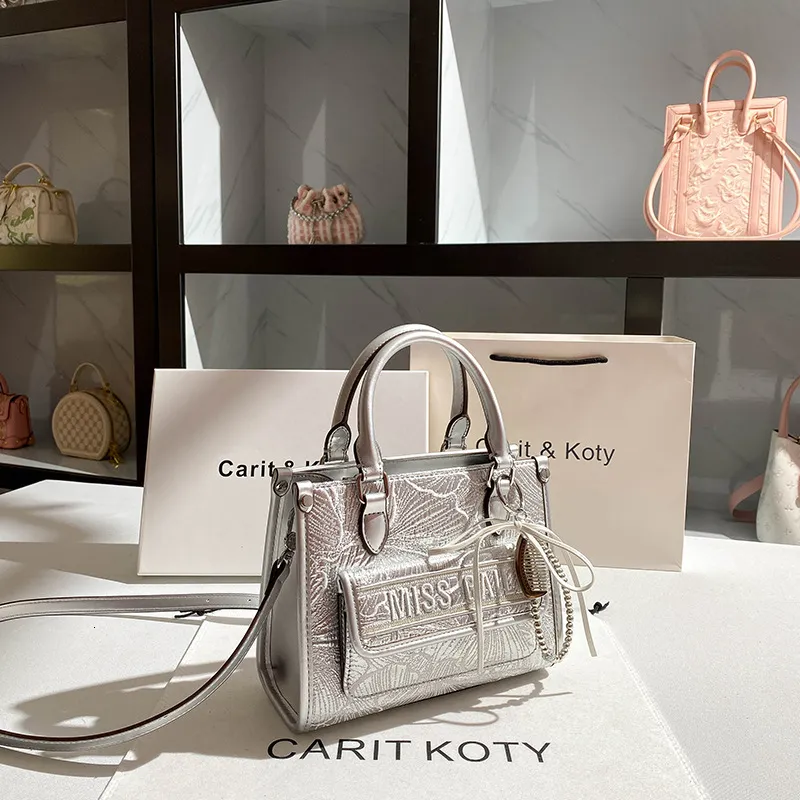 Luxury Handbag Designer Free S - Luxury Bags Direct recension och pris