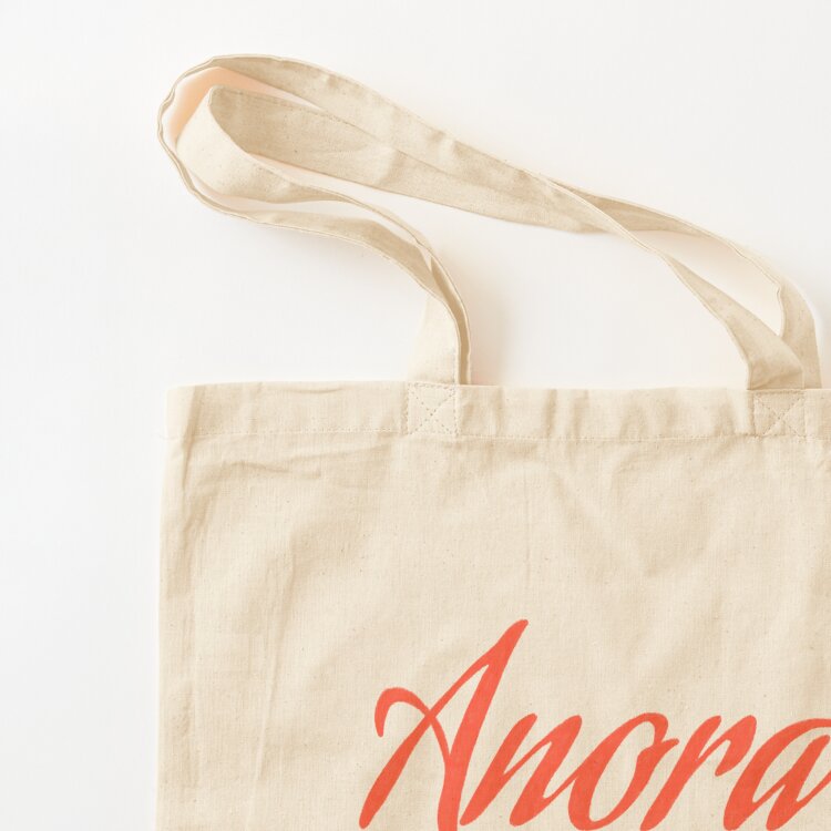 Anora Written and Directed by  - Luxury Bags Direct recension och pris