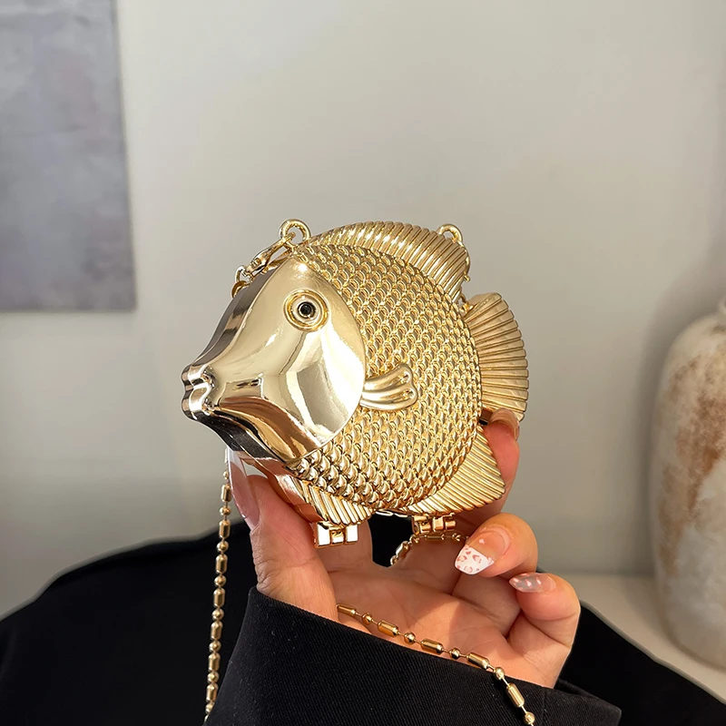 Cute Little Fish Shape Metal M - Mini Bag Evening Clutch recension och pris