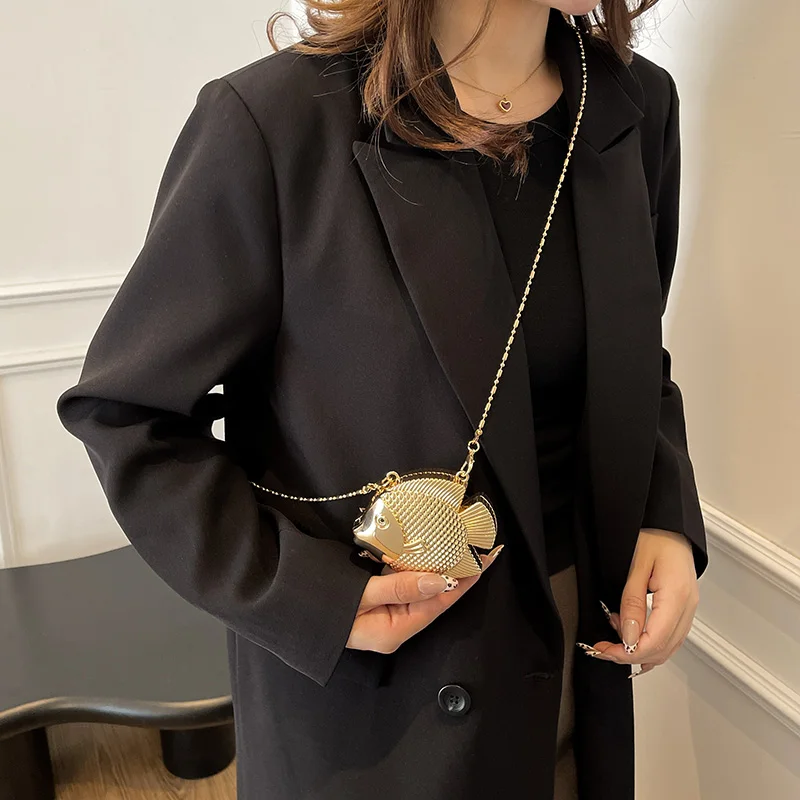 Cute Little Fish Shape Metal M - Mini Bag Evening Clutch recension och pris
