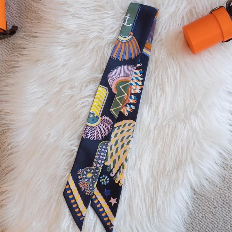 Luxury Long Scarf with Epaulet - Luxury Bags Hermes recension och pris