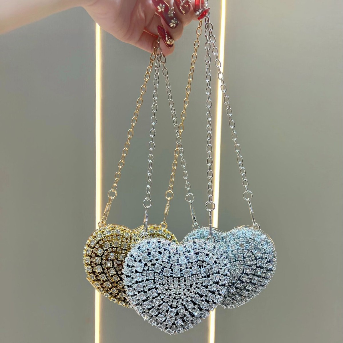Luxury Rhinestone Crystal Clut - Mini Bag Evening Clutch recension och pris